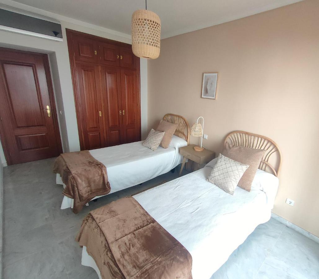 Sanpedro Apartamentos Marbella Luaran gambar