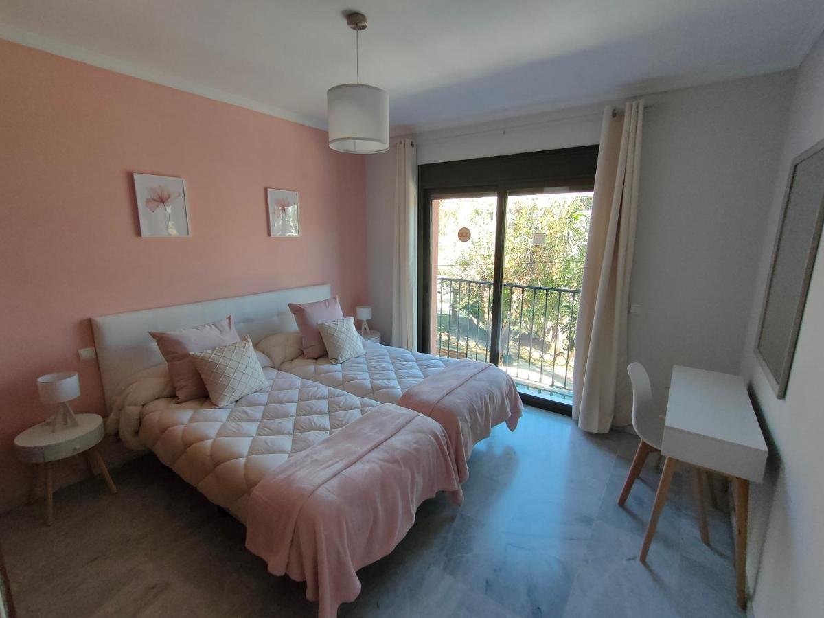 Sanpedro Apartamentos Marbella Luaran gambar