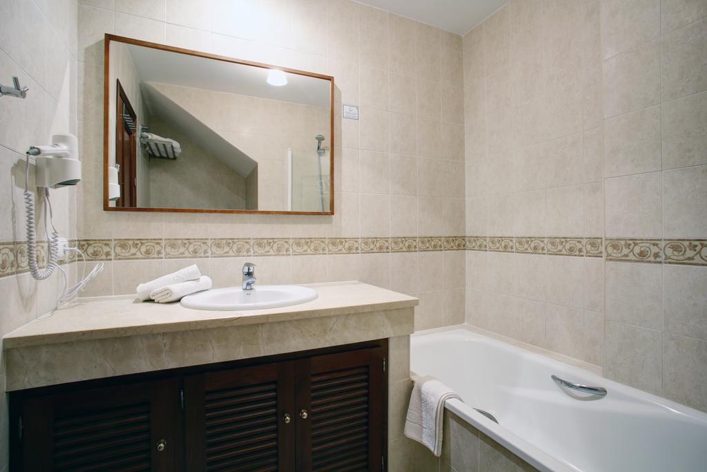 Sanpedro Apartamentos Marbella Bilik gambar