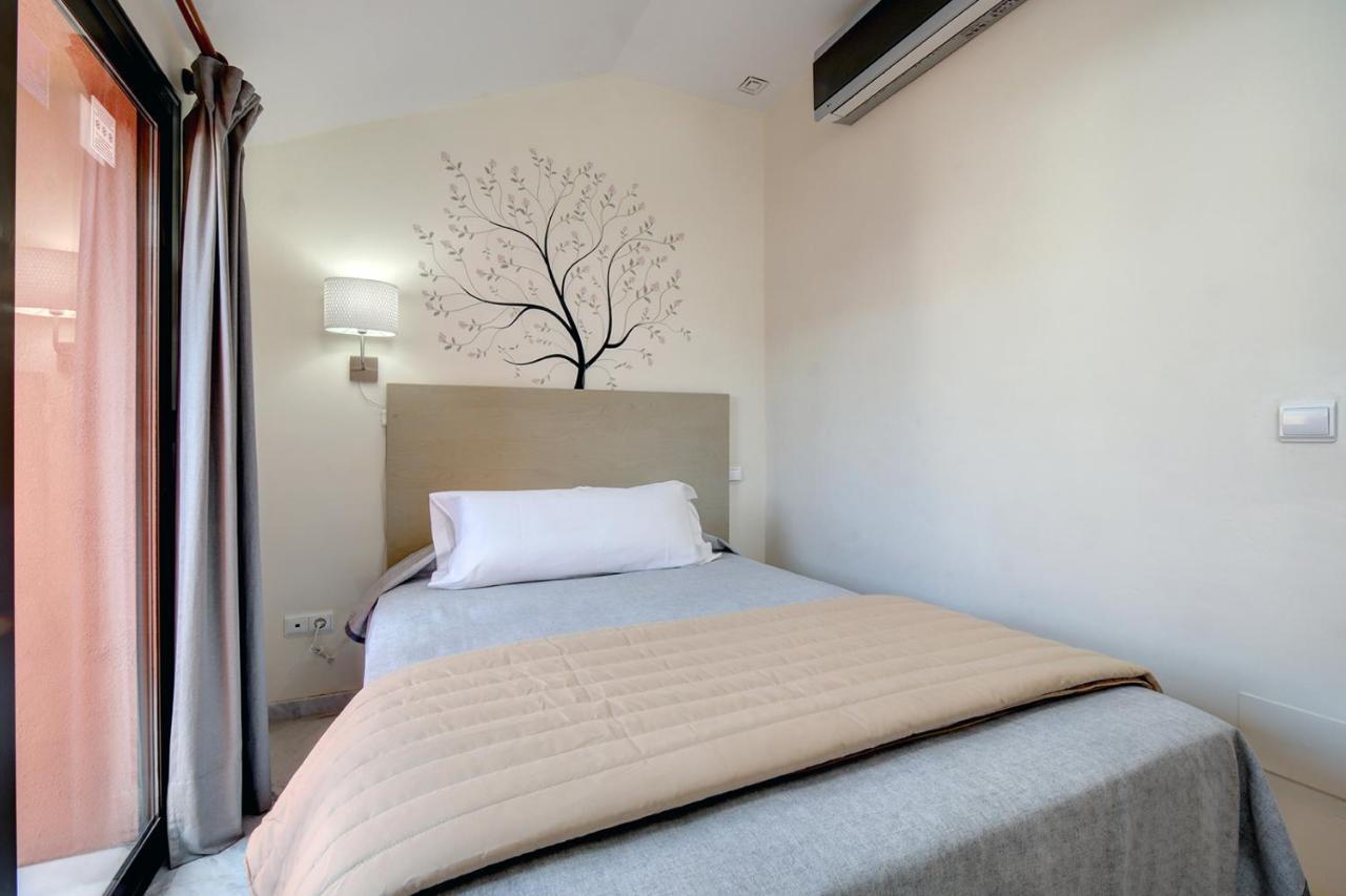Sanpedro Apartamentos Marbella Luaran gambar